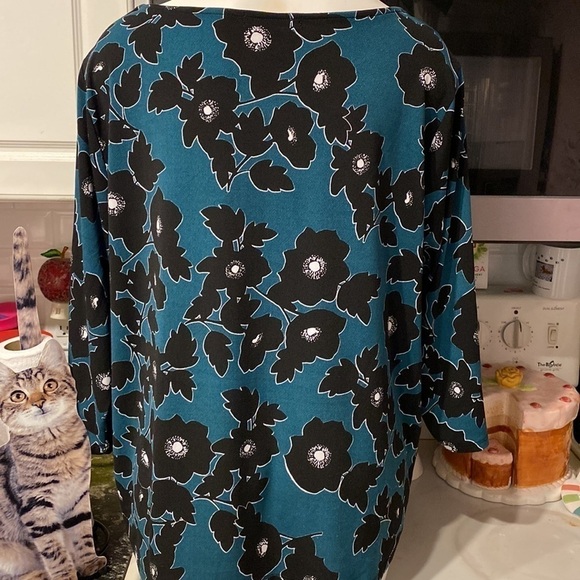 A womens Adrienne Vattadini casual stretch 3/4 sleeve plus size top 2x - Picture 2 of 3